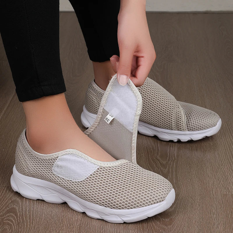 Casual orthopedic shoes