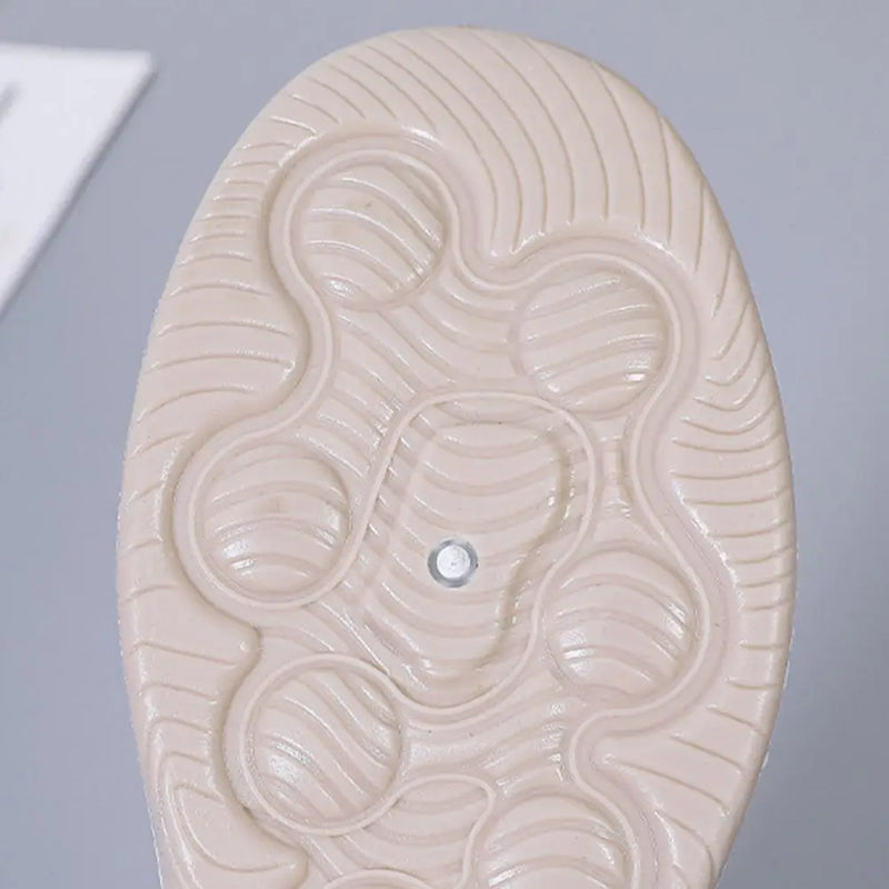 Breathable mesh orthopedic sneakers