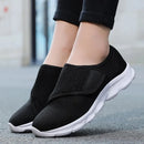 Casual orthopedic shoes